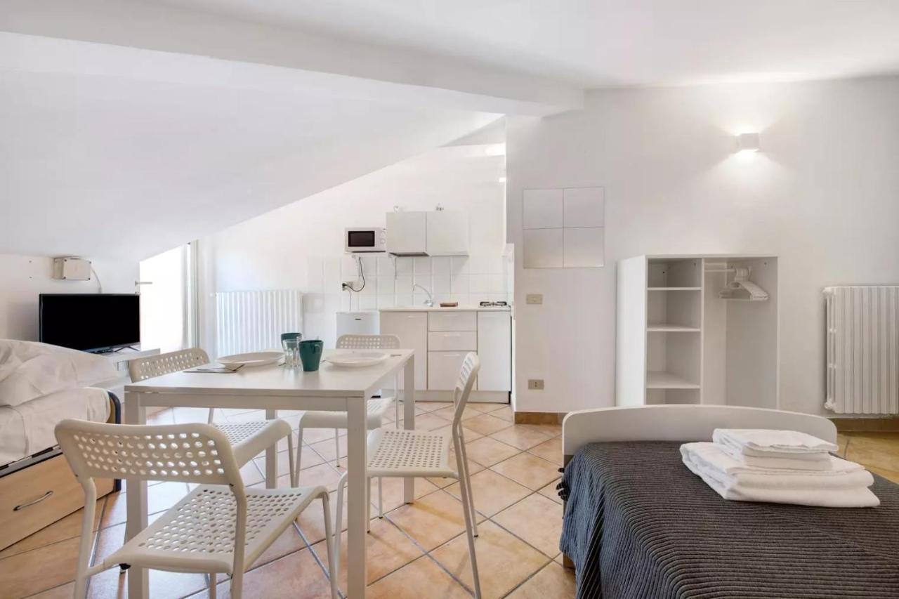 Ferienwohnung Civico 22 Peschiera del Garda Exterior foto